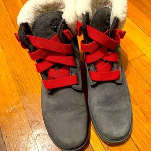 Waterproof Timberlands Red Laces